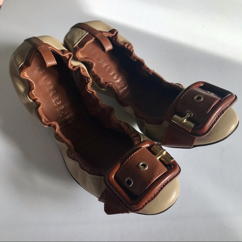 Authentic Burberry flat shoes leather ballet size 37